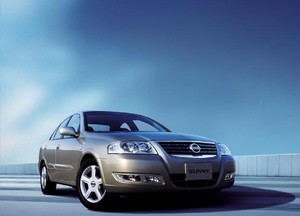 Nissan Sunny 2009 Photos